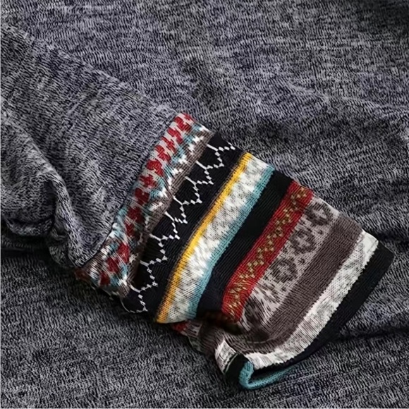Stripe Splicing Button Long Sleeve Lightweight Hoodie - Picture 4 of 5